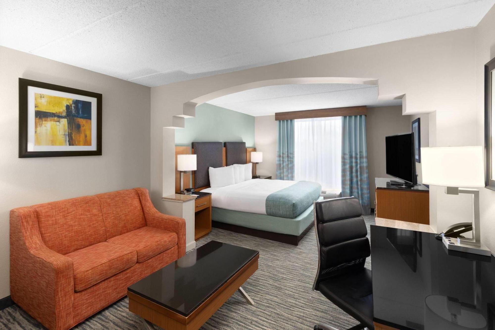 Hotel Western Greensboro/coliseum Area 3*