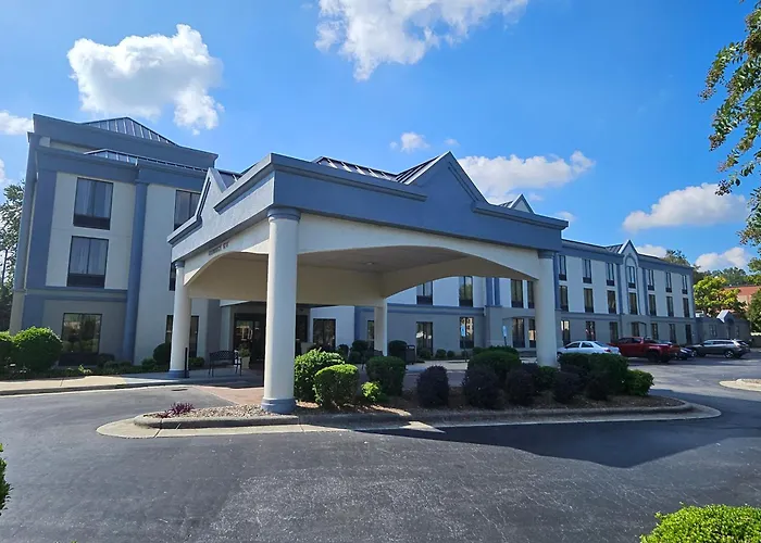 Best Western Plus Greensboro/Coliseum Area