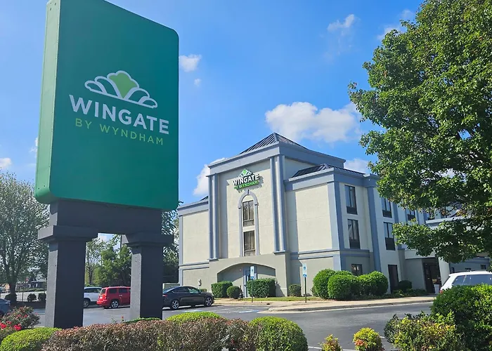 Best Western Plus Greensboro/Coliseum Area