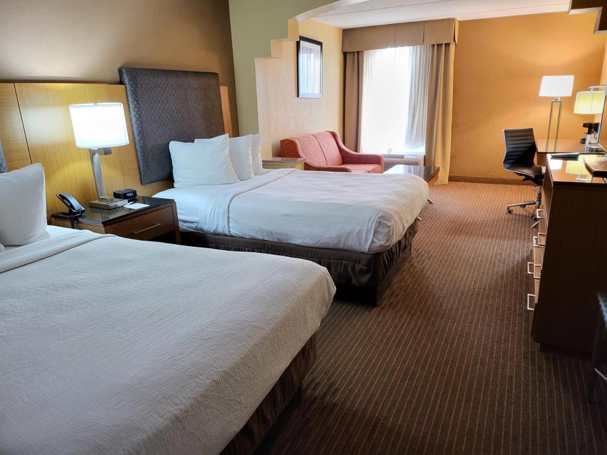 Wingate By Wyndham Greensboro-coliseum Greensboro
