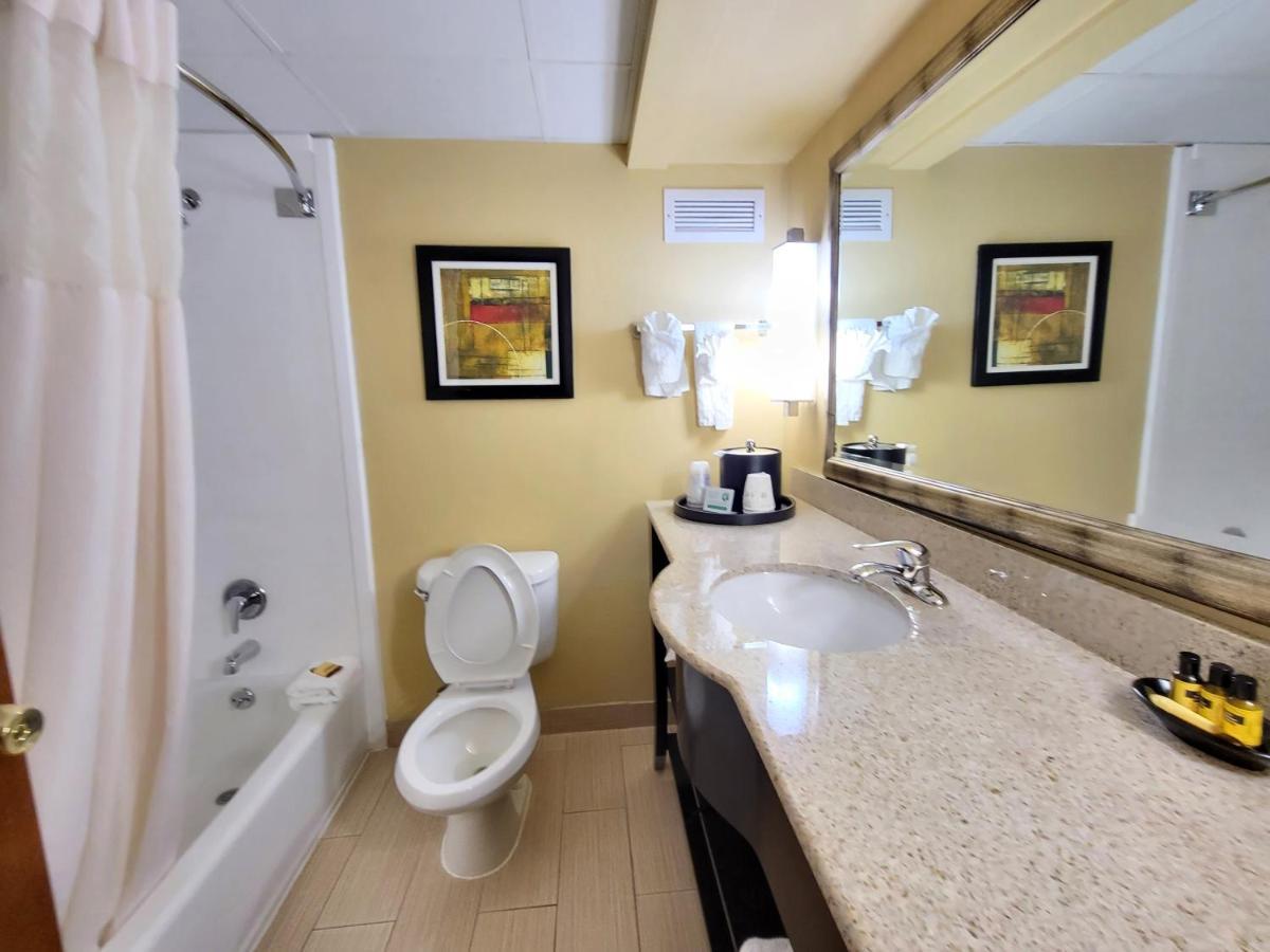 Wingate By Wyndham Greensboro-coliseum Greensboro