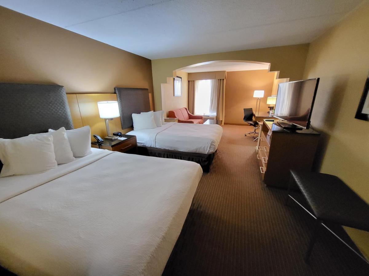 Hotel Wingate By Wyndham Greensboro-coliseum Greensboro